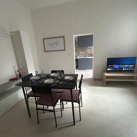 Carradori 2 Apartment-Historic Center-Autodromo Imola Buitenkant foto
